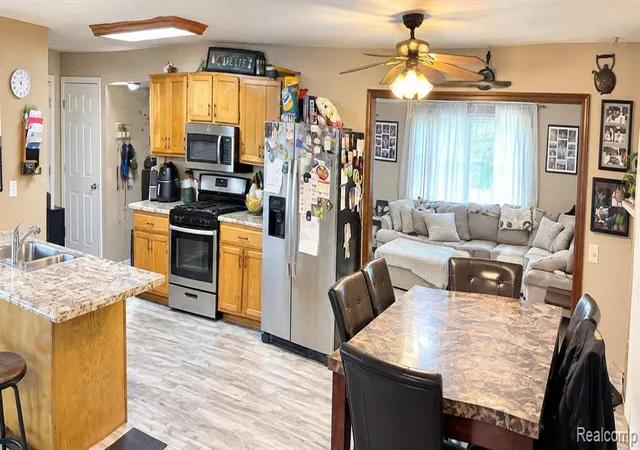 Photo 3 of Single family home for sale at 5471 Ole Banner Trl, Grand Blanc, MI 48439 7641 | MLS# 61024669 | Listing updated on 2026-10-19