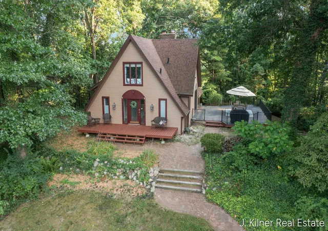 Photo 2 of Sale Pending at 24865 44th Avenue, Mattawan, MI 49071 | MLS# 70551268 | Listing updated on 2026-09-01