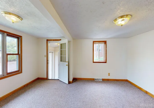 Photo 4 of Single family home for sale at 23433 Elm Ave, Dollar Bay, MI 49922 | MLS# 50220711 | Listing updated on 2026-09-17