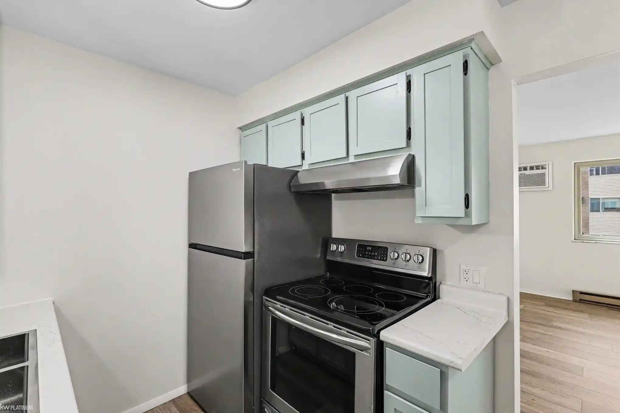 Listing Photo 2 - Condo for sale in 1875 Michigan F 6th Ave located at 1875 Michigan F 6th Ave, Marysville, MI 48040 - Unit #F-6