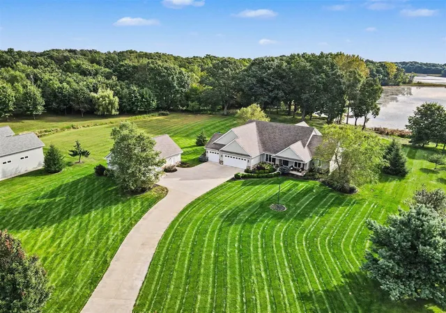 Photo 1 of Mansion for sale at 2421 Hickory Ridge, Galesburg, MI 49053 | MLS# 70555367 | Listing updated on 2026-10-29