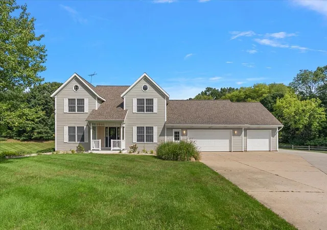 Photo 1 of Single family home for sale at 1977 Post Dr, Belmont, MI 49306 | MLS# 70557610 | Listing updated on 2026-09-16
