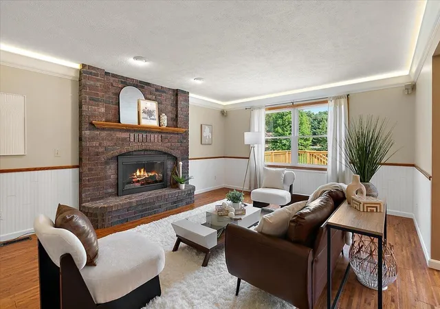Photo 2 of Single family home for sale at 1977 Post Dr, Belmont, MI 49306 | MLS# 70557610 | Listing updated on 2026-09-16