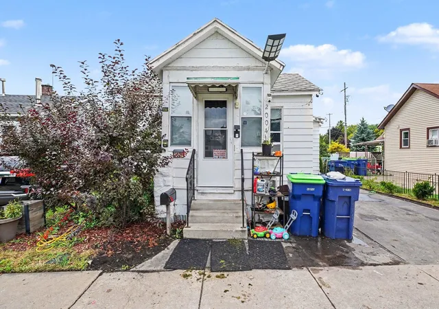 Photo 1 of Single family home for sale at 2004 Marsac St, Bay City, MI 48708 | MLS# 50221184 | Listing updated on 2026-09-09