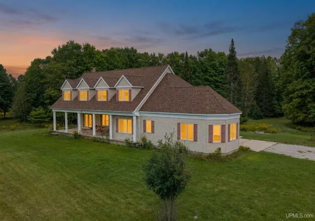 Photo 3 of Single family home for sale at 6375 E Maple Ridge 37th Rd, Rapid River, MI 49878 | MLS# 50221460 | Listing updated on 2026-09-11