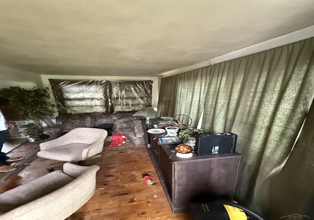 Photo 4 of Single family home for sale at 166 Barney St, Battle Creek, MI 49037 | MLS# 50221078 | Listing updated on 2026-09-10