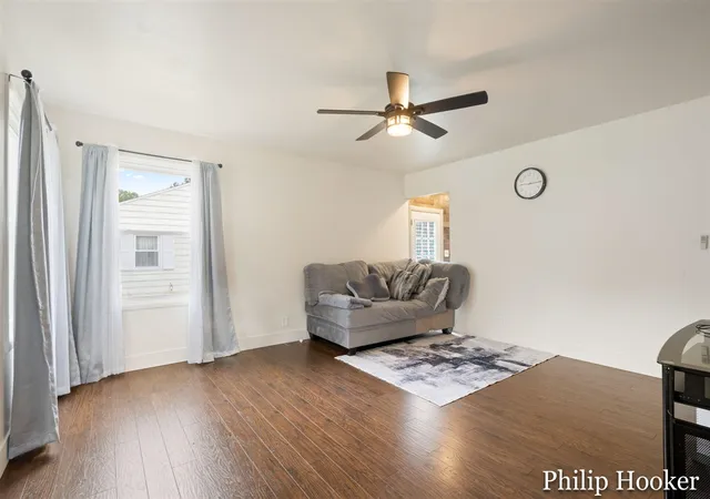 Photo 3 of Single family home for sale at 1383 Katrina Dr, Kentwood, MI 49508 | MLS# 70554465 | Listing updated on 2026-09-24