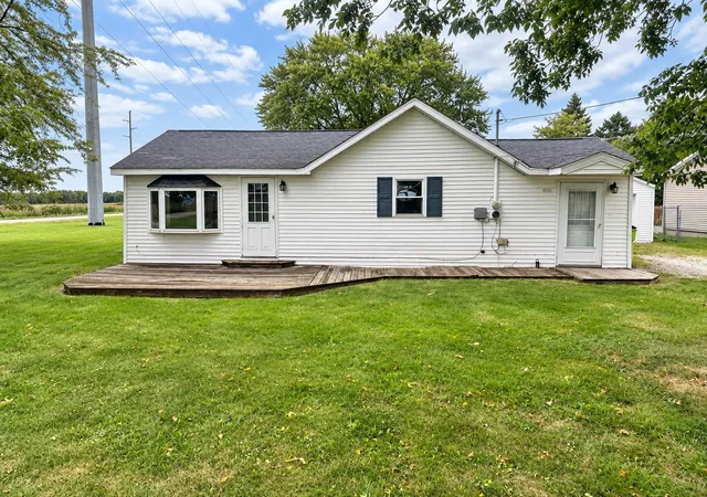 Photo 1 of Sale Pending at 516 W Benjamin St, Linwood, MI 48634 | MLS# 50222516 | Listing updated on 2026-09-28