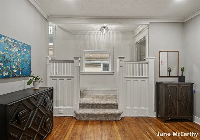 Photo 3 of Single family home for sale at 1240 Bemis St, Grand Rapids, MI 49506 | MLS# 70554596 | Listing updated on 2026-09-24