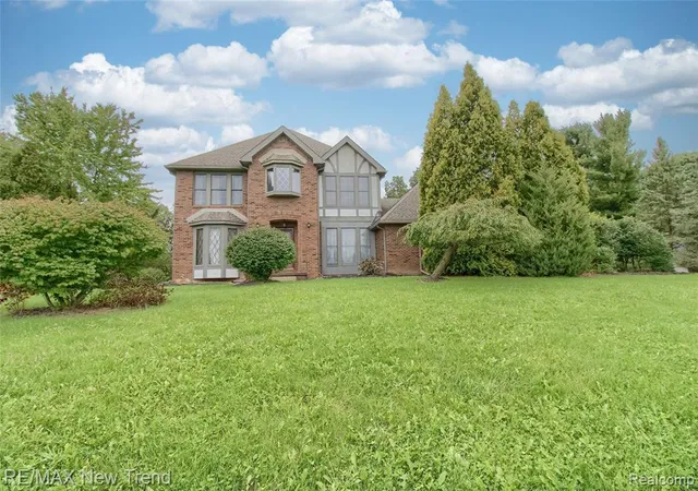 Photo 1 of Single family home for sale at 7252 Steeplechase Dr, Saline, MI 48176 | MLS# 61033104 | Listing updated on 2026-09-25