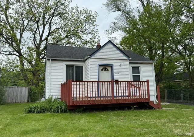 Single family home for sale at 664 Melrose St, Pontiac, MI 48340 | MLS# 61024640