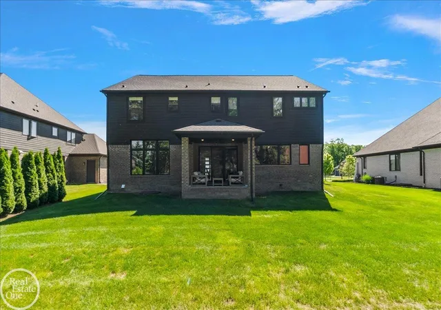 Photo 4 of Single family home for sale at 52801 Royal Park Ave #6, Utica, MI 48315 | MLS# 50221064 | Listing updated on 2026-09-08