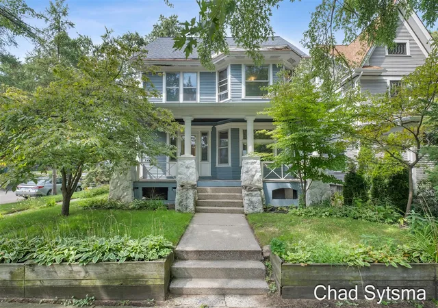 Single family home for sale at 219 Carroll Ave, Grand Rapids, MI 49506 | MLS# 70557836