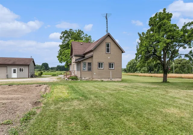 Photo 1 of Single family home for sale at 5818 Us Hwy 31, Free Soil, MI 49411 | MLS# 70518699 | Listing updated on 2026-09-03