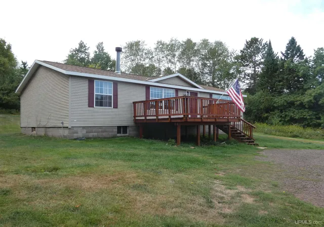 Photo 2 of Single family home for sale at 609 State St, Bessemer, MI 49911 | MLS# 50221198 | Listing updated on 2026-09-09