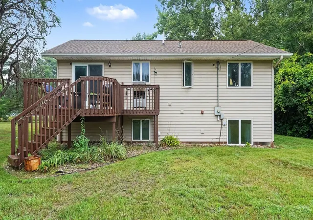 Photo 3 of Single family home for sale at 3434 N Meridian Rd, Sanford, MI 48657 | MLS# 50221176 | Listing updated on 2026-09-15