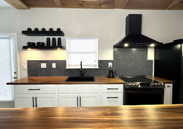 Photo 3 of Single family home for sale at 1122 68th Street, Grand Rapids, MI 49508 | MLS# 70563912 | Listing updated on 2026-10-27
