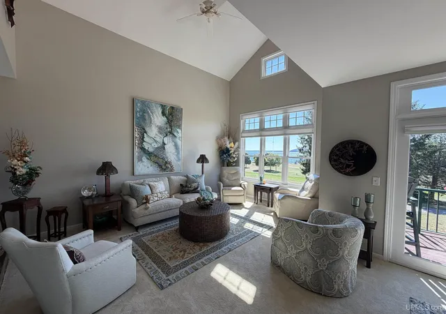 Photo 3 of Condo for sale at 219 N Lakeshore Blvd #5, Marquette, MI 49855 | MLS# 50217842 | Listing updated on 2026-09-22