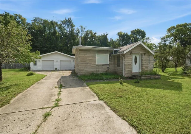 Photo 3 of Single family home for sale at 9129 3rd Street, Berrien Springs, MI 49103 | MLS# 70554269 | Listing updated on 2026-09-11