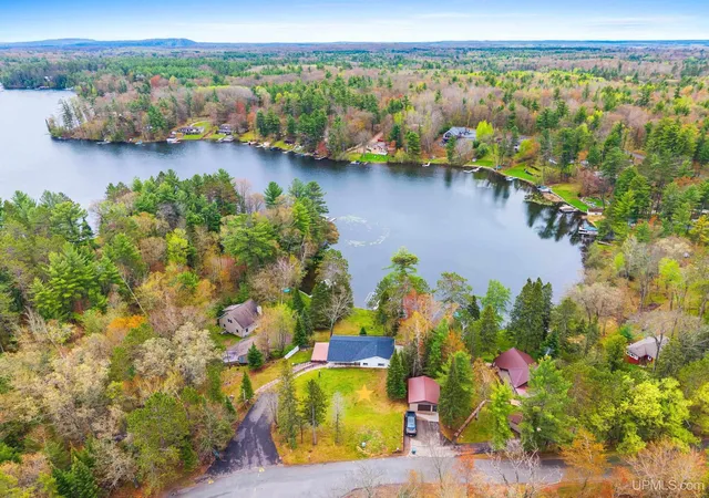 Photo 1 of Single family home for sale at 5122 Tall Pines Rd, Florence, WI 54121 | MLS# 50208913 | Listing updated on 2026-10-02
