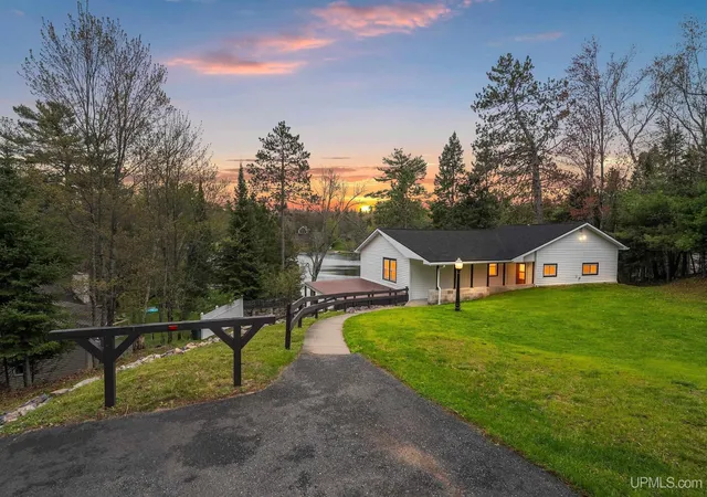 Photo 4 of Single family home for sale at 5122 Tall Pines Rd, Florence, WI 54121 | MLS# 50208913 | Listing updated on 2026-10-02
