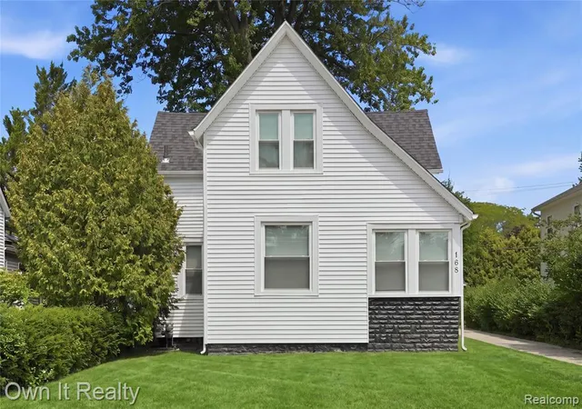 Photo 1 of Single family home for sale at 168 Kerby Rd, Grosse Pointe Farms, MI 48236 | MLS# 61023582 | Listing updated on 2026-09-03