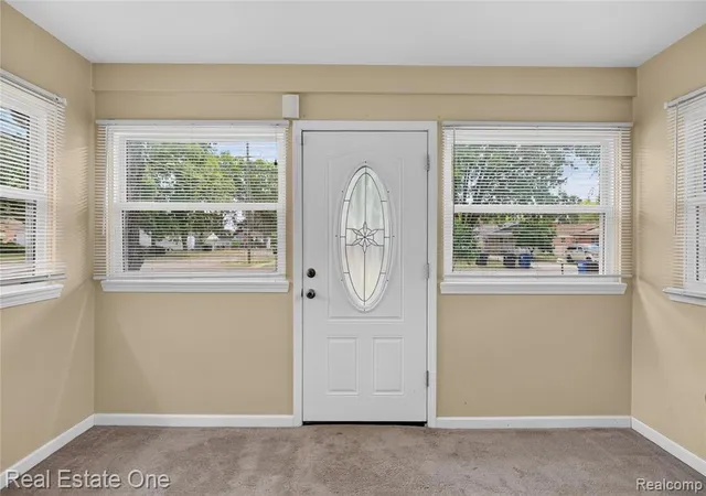 Photo 2 of Single family home for sale at 5749 Wilmer St, Westland, MI 48185 | MLS# 61023252 | Listing updated on 2026-09-03