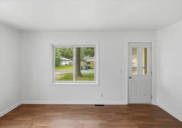 Photo 2 of Single family home for sale at 5218 Boylan Ave, Kalamazoo, MI 49004 | MLS# 70555249 | Listing updated on 2026-09-10