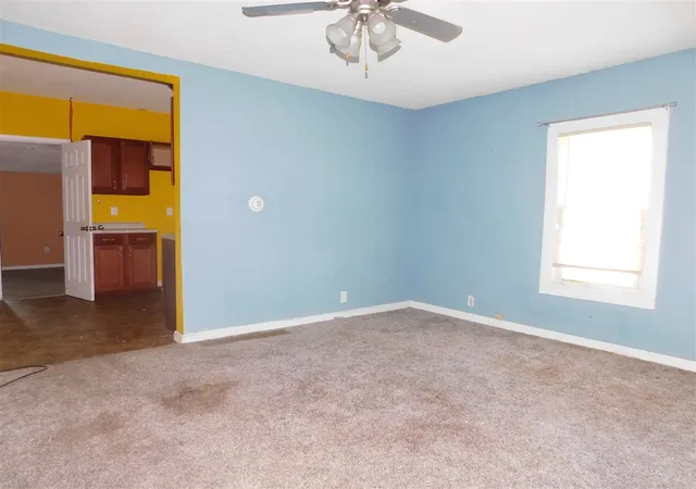 Photo 4 of Single family home for sale at 403 Center St, Sturgis, MI 49091 | MLS# 70555428 | Listing updated on 2026-10-05