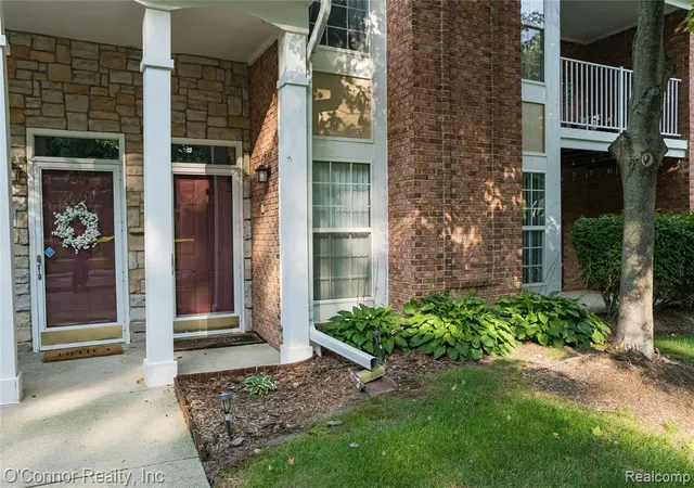 Photo 3 of Condo for sale at 56242 Troon, Shelby Township, MI 48316 | MLS# 61028209 | Listing updated on 2026-09-15