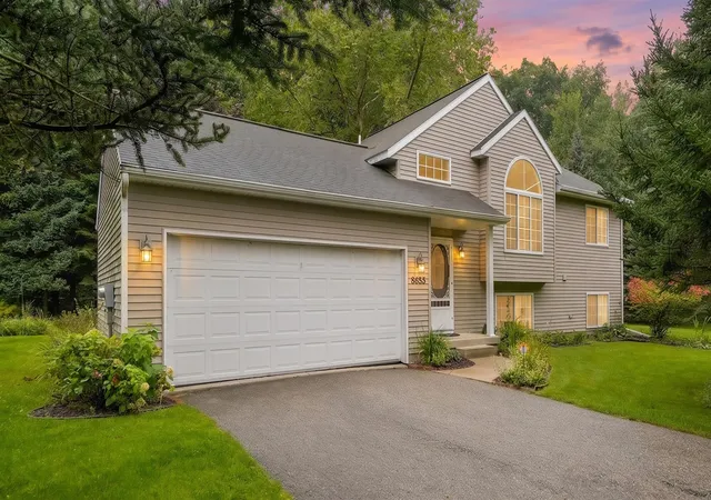 Photo 1 of Single family home for sale at 8655 Wildcat Run Dr, Rockford, MI 49341 | MLS# 70559115 | Listing updated on 2026-10-17