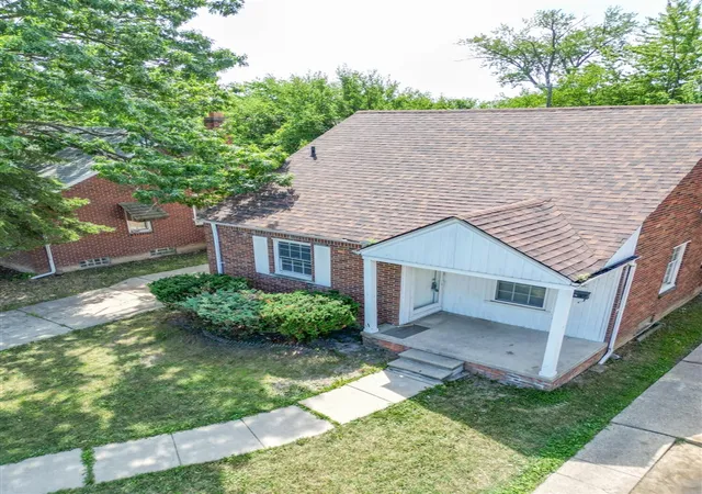 Photo 3 of Single family home for sale at 6165 Farmbrook St, Detroit, MI 48224 | MLS# 70555260 | Listing updated on 2026-09-23