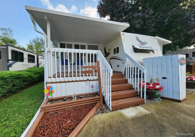 Photo 1 of Manufactured home for sale at 10001 Goodall Rd, Durand, MI 48429 | MLS# 61026384 | Listing updated on 2026-09-21