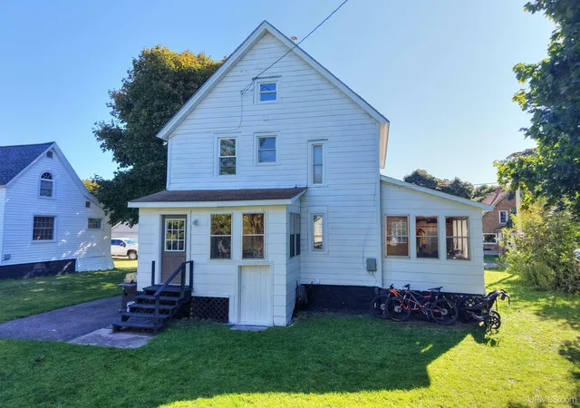 Photo 2 of Single family home for sale at 56405 Liberty St, Calumet, MI 49913 | MLS# 50222775 | Listing updated on 2026-10-05