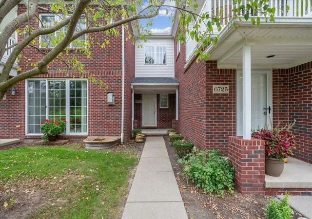 Photo 1 of Condo for sale at 6729 Boulder Pointe Dr #8, Washington, MI 48094 | MLS# 50222193 | Listing updated on 2026-09-25
