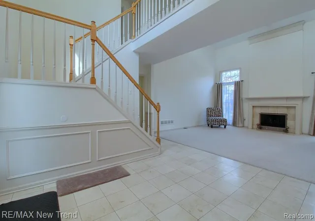 Photo 3 of Single family home for sale at 45331 Courtview Trl, Novi, MI 48375 | MLS# 61033169 | Listing updated on 2026-09-25