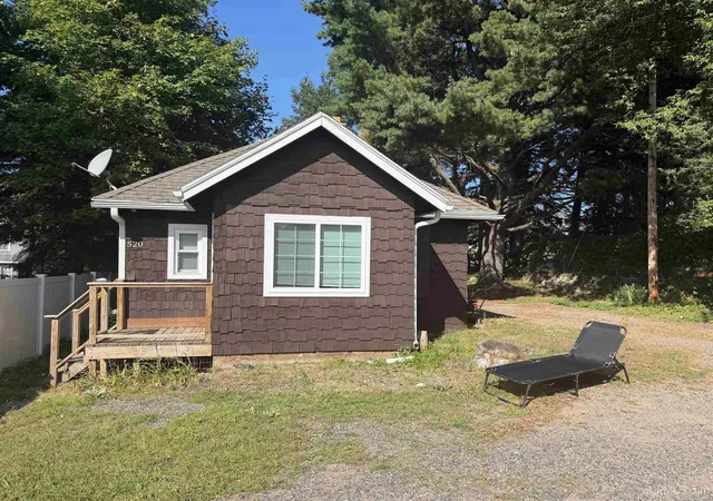 Photo 3 of Single family home for sale at 520/522 Fisher St, Marquette, MI 49855 | MLS# 50222148 | Listing updated on 2026-09-30