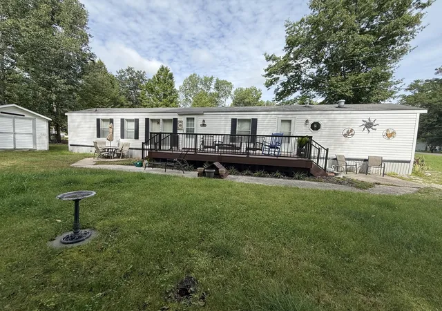 Photo 1 of Single family home for sale at 1859 Pratt Lake Rd, Gladwin, MI 48624 | MLS# 50222290 | Listing updated on 2026-09-18