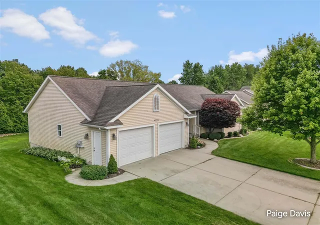 Photo 3 of Single family home for sale at 4596 Cider Wood Dr, Grand Rapids, MI 49534 | MLS# 70557372 | Listing updated on 2026-09-17