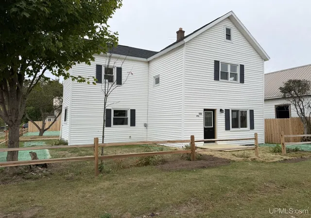 Photo 1 of Single family home for sale at 185 4th Street, Republic, MI 49879 | MLS# 50223178 | Listing updated on 2026-10-05