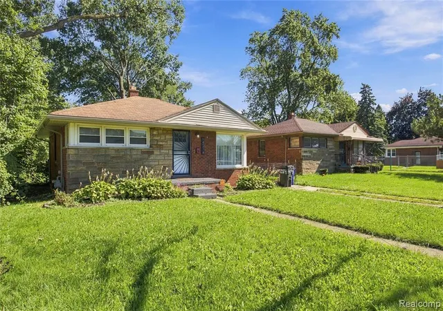 Photo 2 of Single family home for sale at 14314 Southfield Fwy, Detroit, MI 48227 | MLS# 61035106 | Listing updated on 2026-10-02