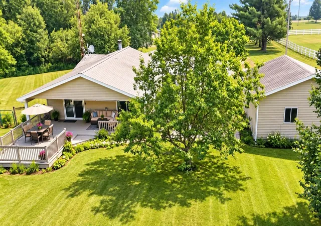 Photo 3 of Single family home for sale at 3625 N Hoover Ave, Gladwin, MI 48624 | MLS# 50215264 | Listing updated on 2026-10-12