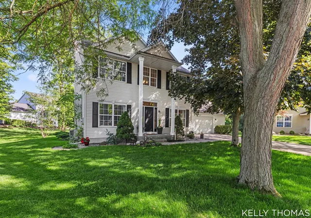 Photo 2 of Sale Pending at 5892 Powderhorn Ct, Grandville, MI 49418 | MLS# 70540835 | Listing updated on 2026-09-10