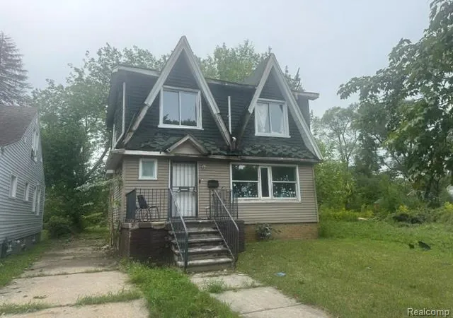 Photo 1 of Single family home for sale at 18679 Hickory St, Detroit, MI 48205 | MLS# 61029872 | Listing updated on 2026-09-14