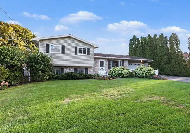 Photo 3 of Single family home for sale at 3852 Wheeler Rd, Bay City, MI 48706 | MLS# 50221694 | Listing updated on 2026-10-21