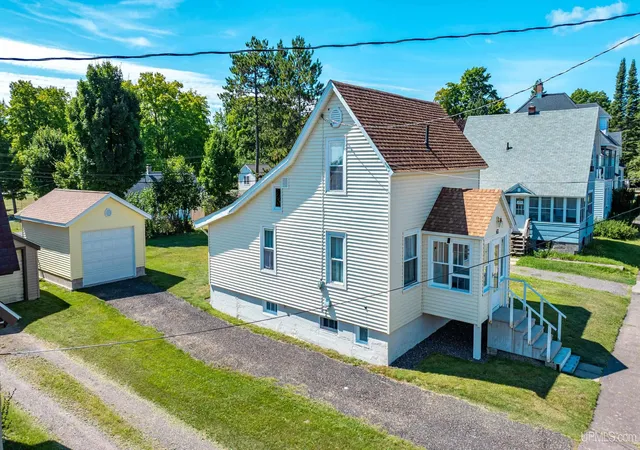 Photo 2 of Single family home for sale at 63 2nd Street, South Range, MI 49963 | MLS# 50221017 | Listing updated on 2026-09-22