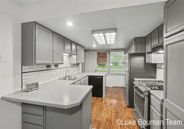 Photo 3 of Sale Pending at 279 Aniline Ave, Holland, MI 49424 | MLS# 70555992 | Listing updated on 2026-09-10
