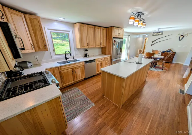 Photo 3 of Single family home for sale at 576 Bates Gaastra Rd, Iron River, MI 49935 | MLS# 50220847 | Listing updated on 2026-09-04
