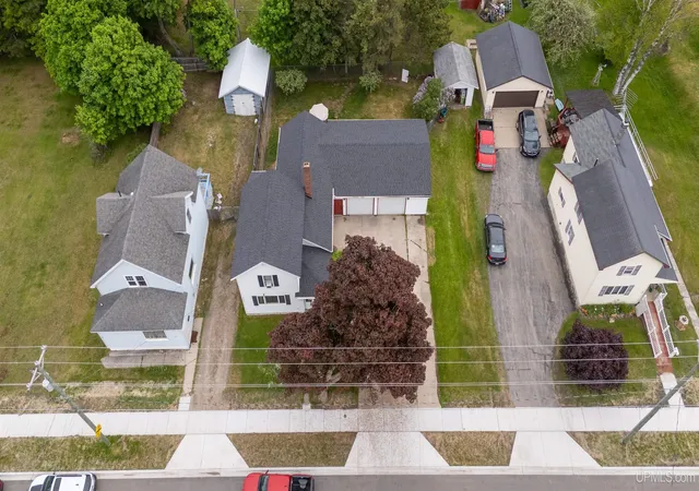 Photo 1 of Single family home for sale at 218 N Houghton Ave, Manistique, MI 49854 | MLS# 50220624 | Listing updated on 2026-09-09