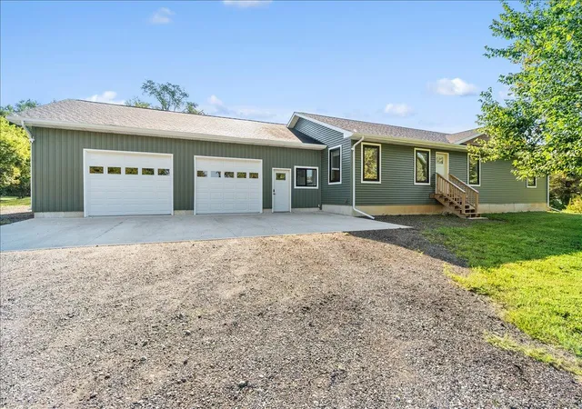 Photo 2 of Single family home for sale at 3867 Edgar Rd, Leslie, MI 49251 | MLS# 70554839 | Listing updated on 2026-09-09